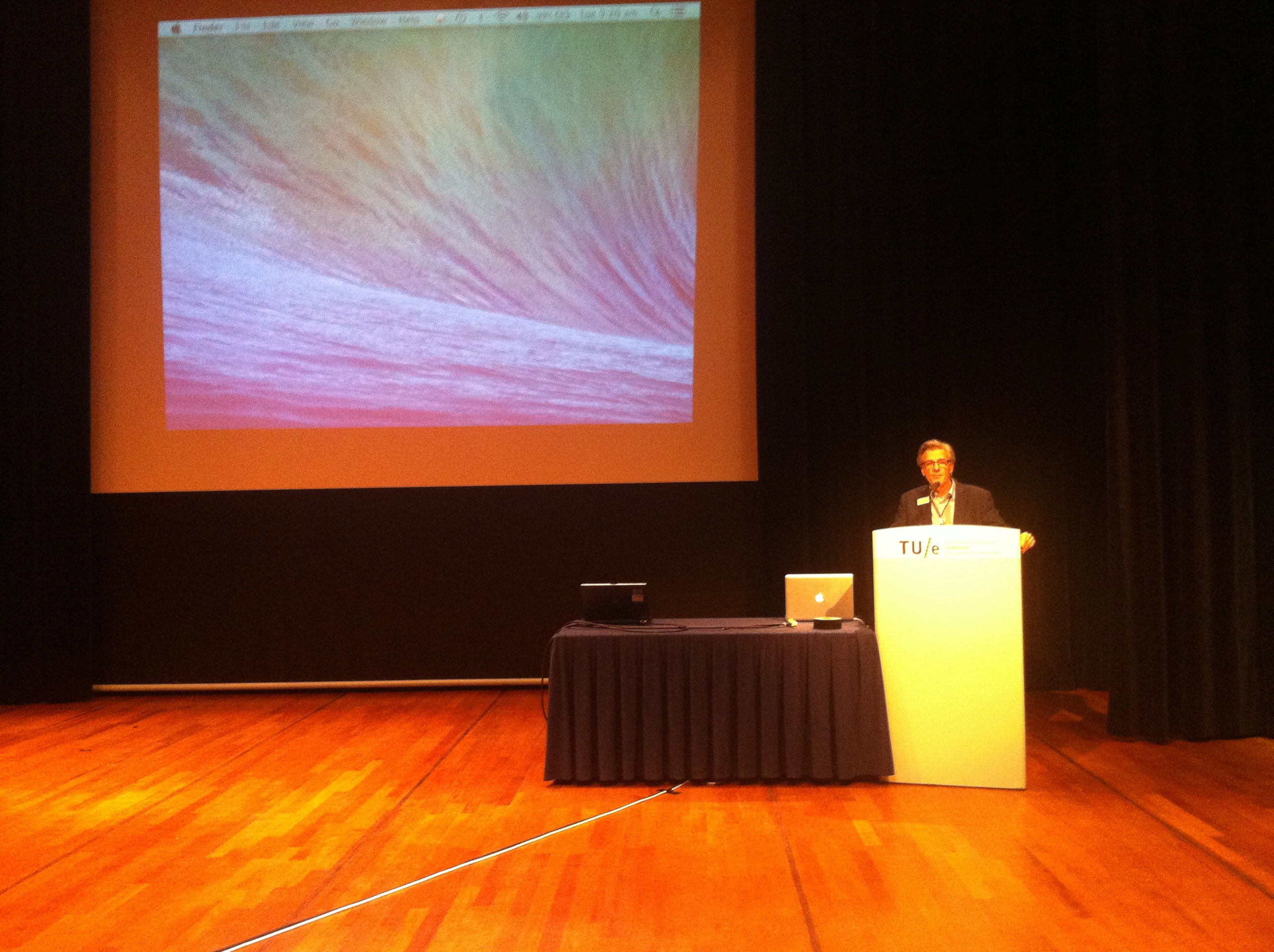 Symposium opening VR